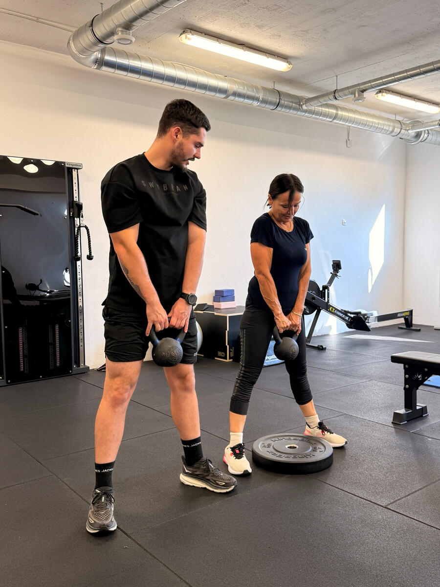 Osebno voden trening s članico v ENERGYM Maribor